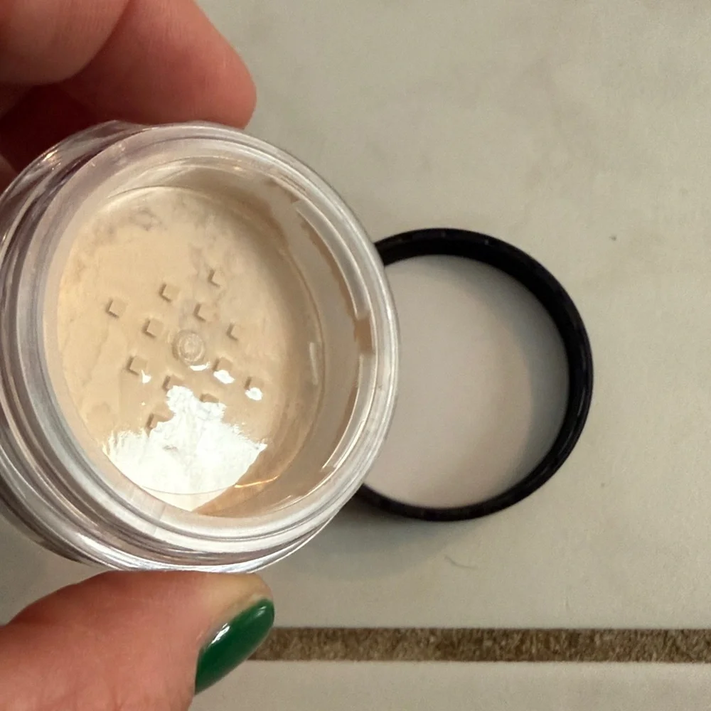 Laura Mercier Loose Setting Powder - Tan